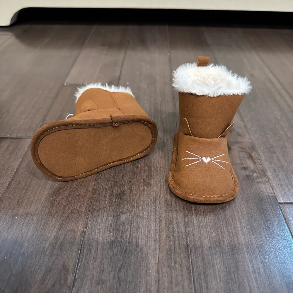 Carters‎ Kitty Animal Boots Size 0-3 months NWOT